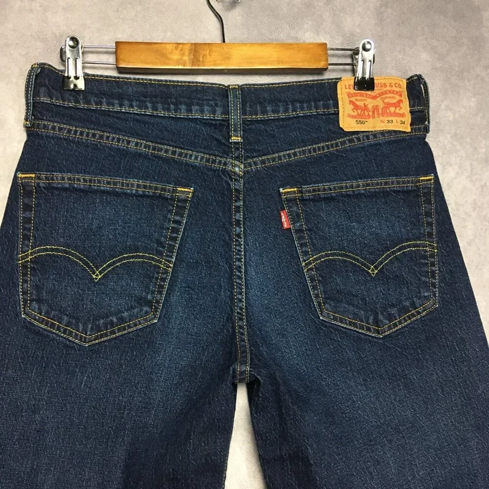 Levis Mens 550 Relaxed Fit Blue‎ Jeans size 32 to 33x34 Stretch Denim Pants